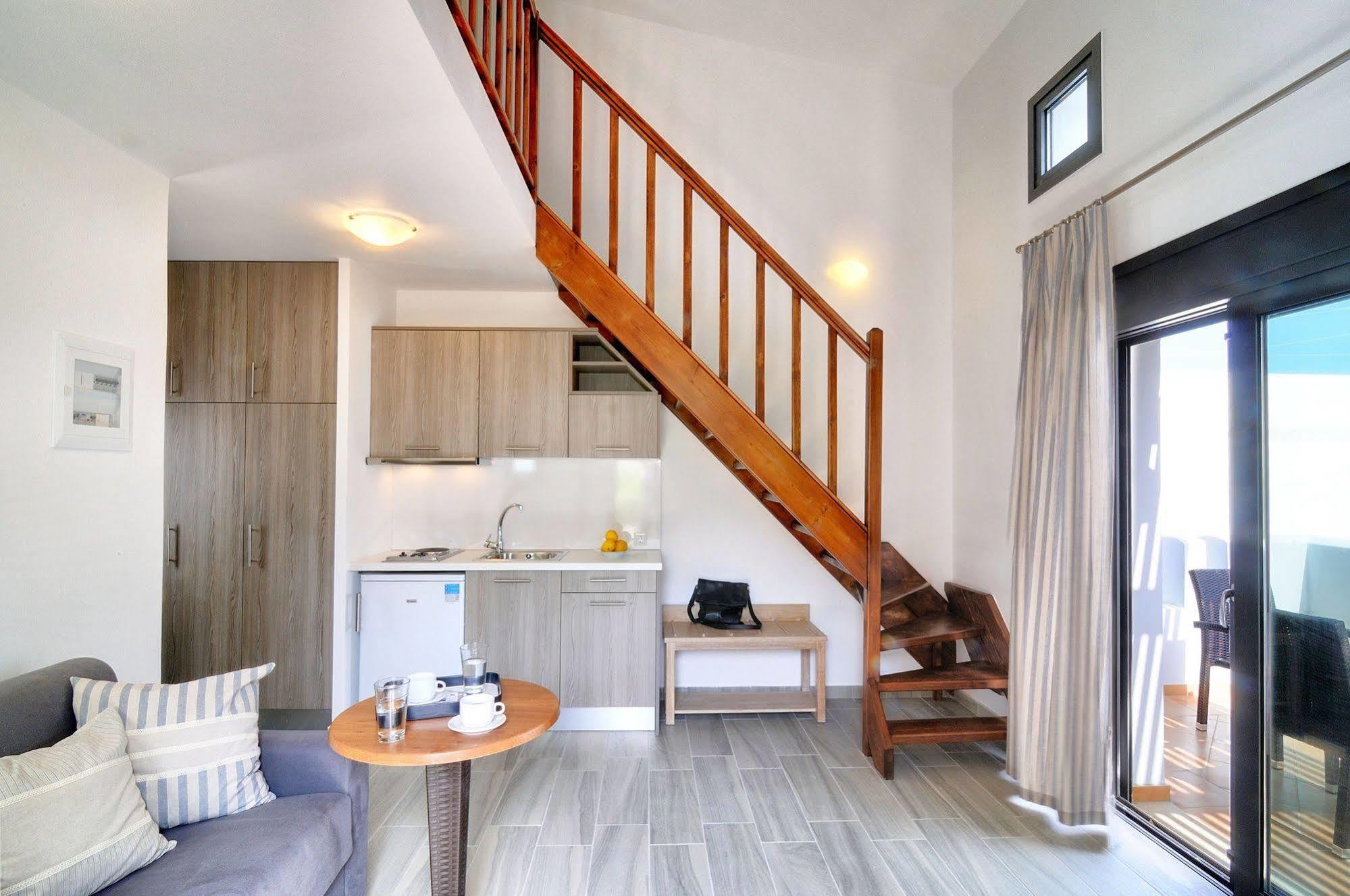 Myrtos Mare Suites Ngoại thất bức ảnh