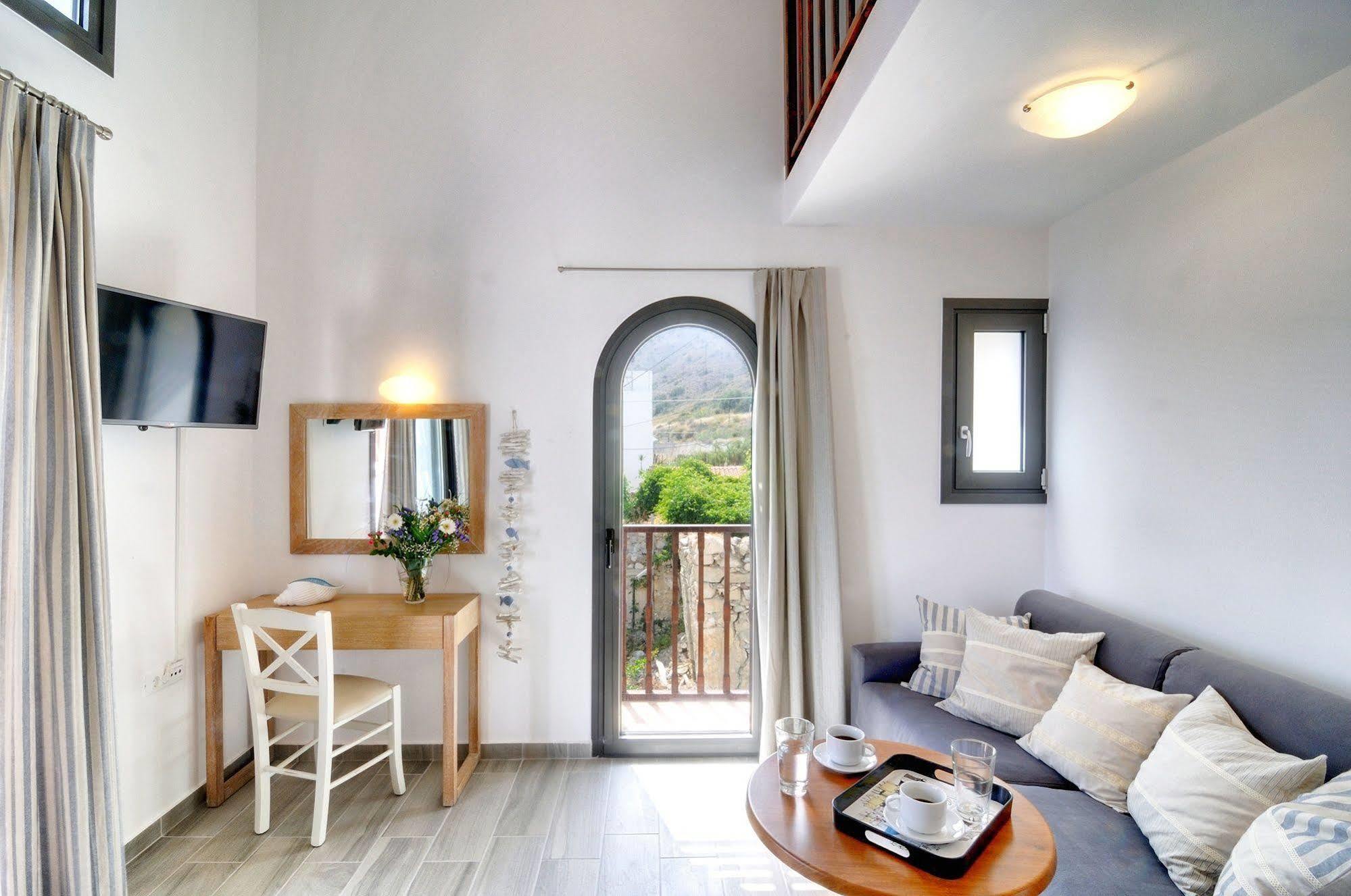 Myrtos Mare Suites Ngoại thất bức ảnh
