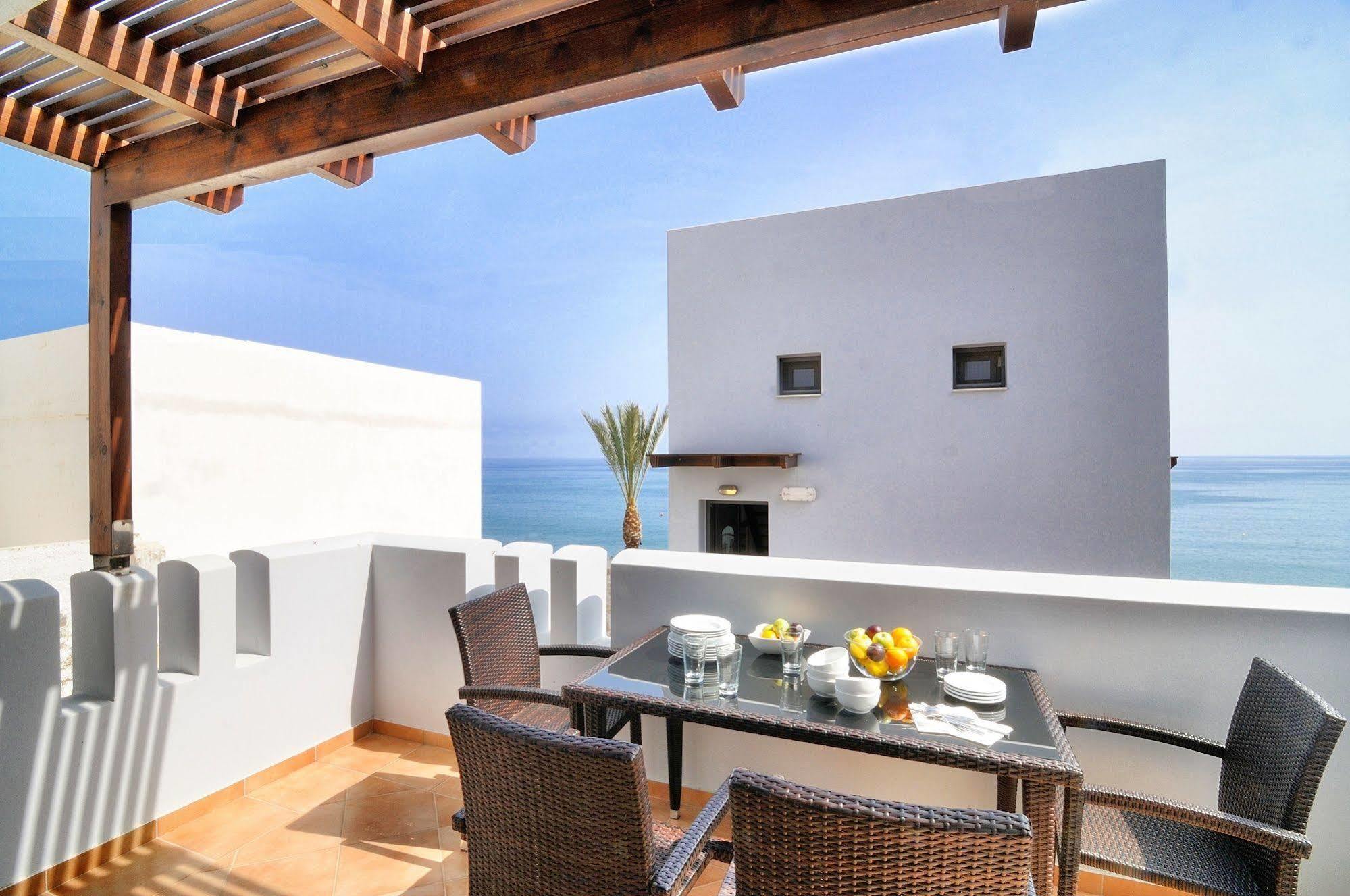 Myrtos Mare Suites Ngoại thất bức ảnh